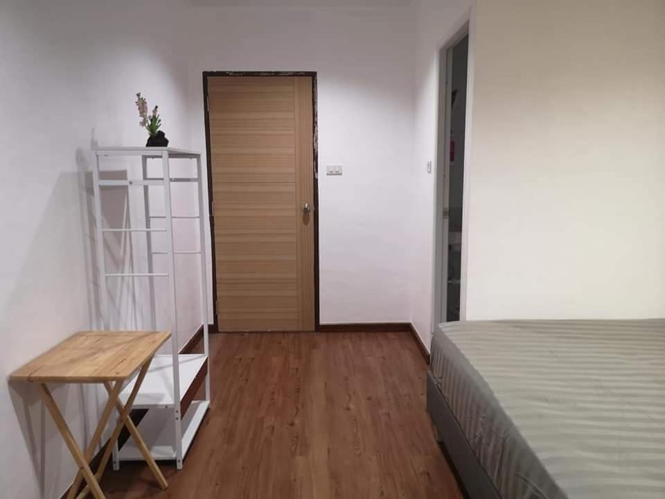 Sun House Bkk Hotel Bangkok Ngoại thất bức ảnh
